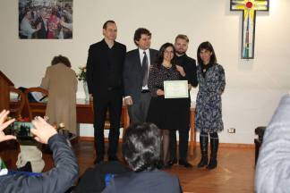 La commissione al completo premia Valeria iacovino